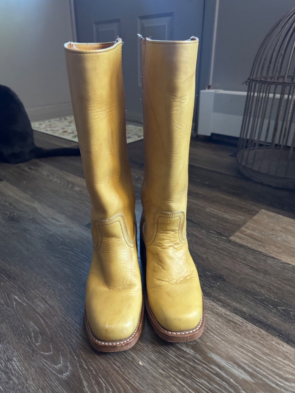 Frye Campus Banana Boots 7.5M - Made in the USA - Picture 2 of 9